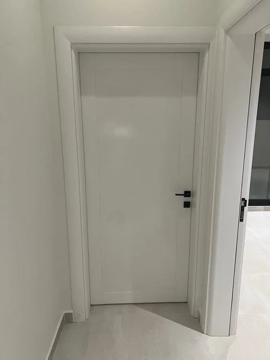 باب خشب ووتر بروف سادة - مقاوم للرطوبة - عامر للديكور